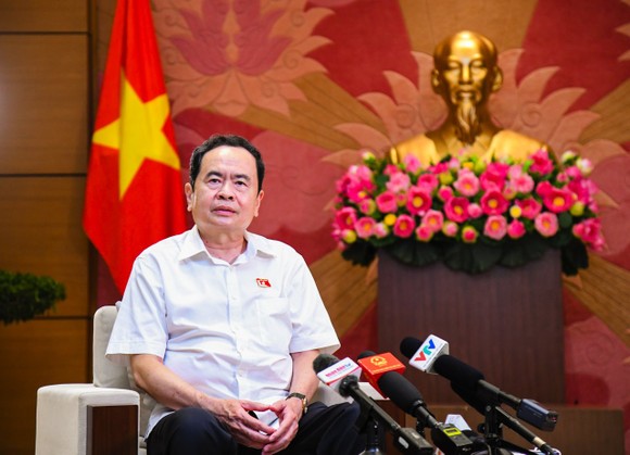 Chủ tịch Quốc hội Vương Đình Huệ và Đoàn đại biểu cấp cao Quốc hội tham dự Đại hội đồng AIPA – 42 ảnh 1