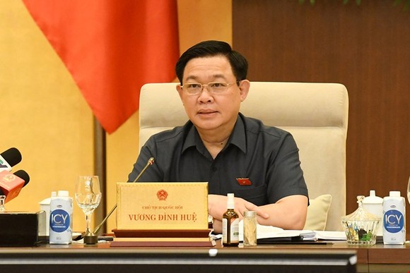 Ban hành văn bản trái pháp luật thì không thể “huề cả làng” ảnh 2
