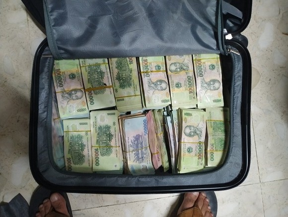 Bắt đối tượng đột nhập Công ty Quốc Huy Anh trộm hơn 3,5 tỷ đồng ảnh 2