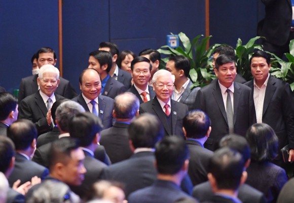 Kỷ niệm 90 năm thành lập, Đoàn Thanh niên đón nhận Huân chương Hồ Chí Minh ảnh 1