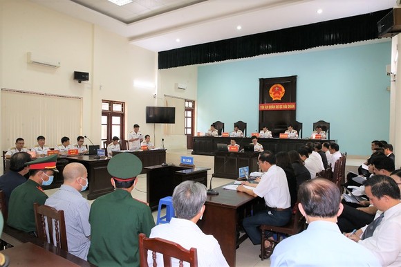 Ông Nguyễn Văn Hiến bị đề nghị từ 3-4 năm tù ảnh 2