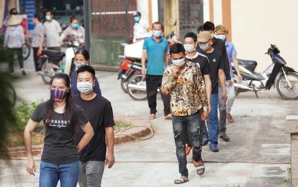 500 công nhân, tiểu thương phải xét nghiệm sàng lọc Covid-19 ảnh 3