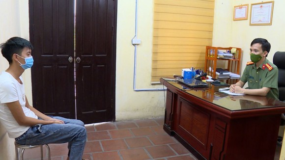 Bắc Ninh: Triệt phá đường dây làm giả giấy xét nghiệm Covid-19, bán với giá 500.000 đồng ảnh 1