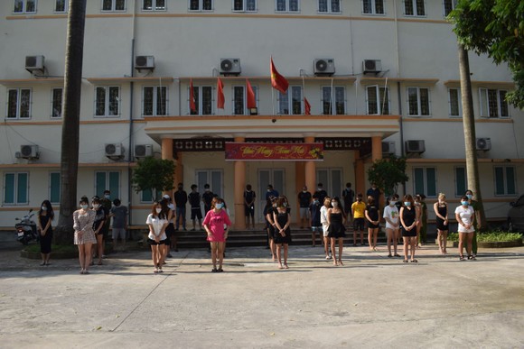 Hơn 40 thanh niên nam nữ tổ chức sử dụng ma túy giữa mùa dịch ảnh 1