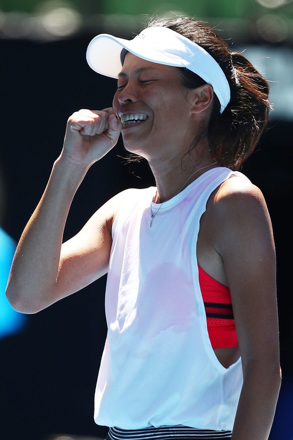 Australian Open 2018: Cựu vô địch Wawrinka rơi đài, ĐKVĐ Wimbledon là Muguruza cũng bị loại ảnh 3