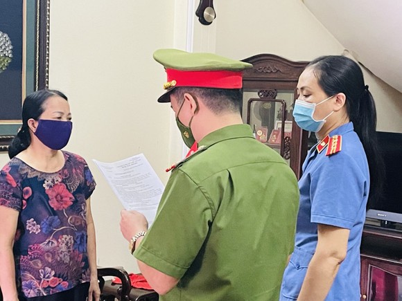 Khởi tố 3 đối tượng mua bán hóa đơn, gây thất thoát gần 100 tỷ đồng ảnh 1