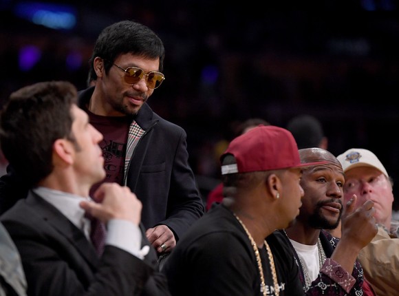 Oscar de la Hoya: Hy vọng Mayweather tái xuất vì trận đấu 1,5 tỷ USD với Canelo ảnh 1