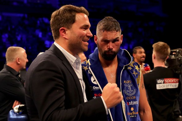 Quyền Anh: Ông bầu Eddie Hearn điểm tên “ngũ đại quyền thủ”, có "gà nhà" Usyk, dân mạng muốn khóc ảnh 3