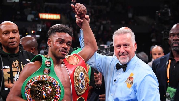 Triple D thắng knock-out 12/13 trận, Spence hạ Porter sở hữu 2 đai IBF và WBC ảnh 3