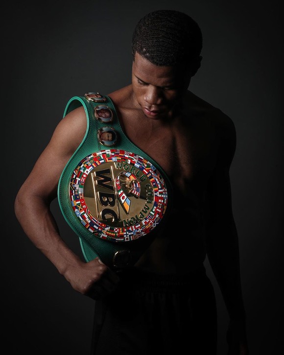 Vasyl Lomachenko vs Devin Haney: Lomachenko: “Tôi muốn đấu với Mayweather”, Haney: “Tôi không bao giờ thua một gã da trắng” ảnh 2
