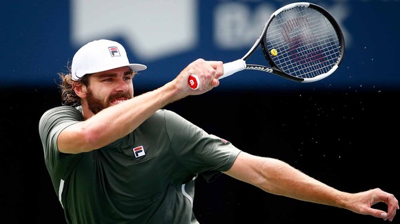 Canadian Open - Toronto Masters: Stefanos Tsitsipas đập vợt vì bị loại, Daniil Medvedev chiến Reilly Opelka ở CK ảnh 1
