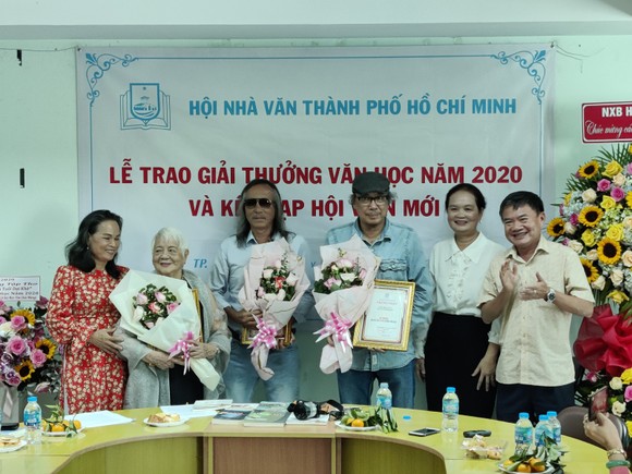 Giải thưởng Hội Nhà văn TPHCM 2020: Tôn vinh những tác phẩm phi hư cấu ảnh 3