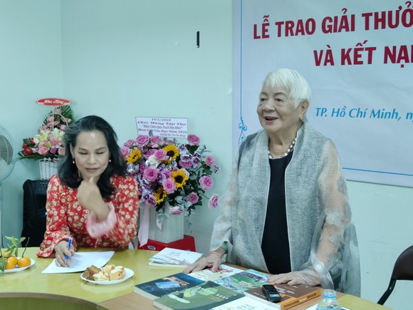 Giải thưởng Hội Nhà văn TPHCM 2020: Tôn vinh những tác phẩm phi hư cấu ảnh 4