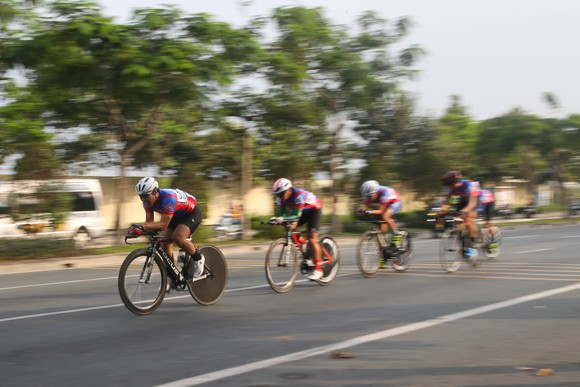 Giải đua xe đạp phong trào TPHCM mừng xuân Tân Sửu 2021: 250 VĐV tham dự ảnh 3