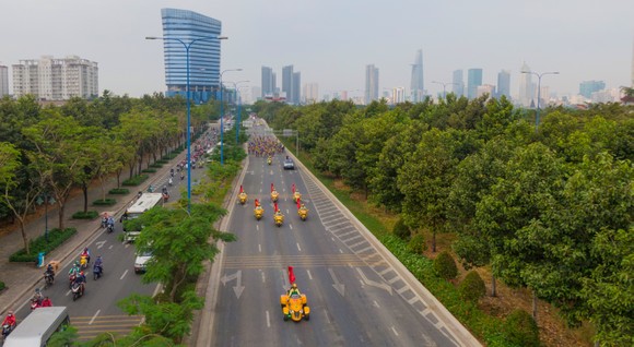 Giải đua xe đạp phong trào TPHCM mừng xuân Tân Sửu 2021: 250 VĐV tham dự ảnh 1