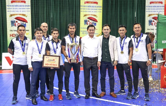 Thái Sơn Nam và kỷ lục 18 trận bất bại ảnh 1
