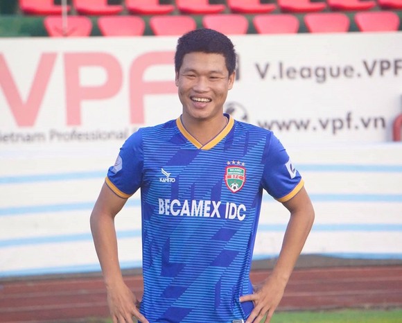 Cựu thủ môn HA.GL xin B.Bình Dương thanh lý sớm... vì ít được ra sân ảnh 1