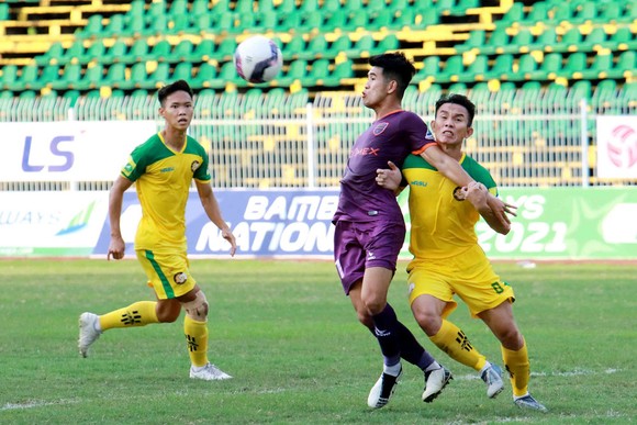 Cúp Quốc gia 2021: HA.GL chật vật vượt qua An Giang với đội hình 2 ảnh 1
