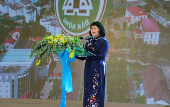 Gia Nghĩa lên thành phố ảnh 1