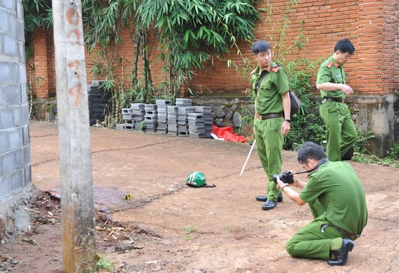 Truy bắt đối tượng đâm chết tài xế xe ôm để cướp tài sản ảnh 1
