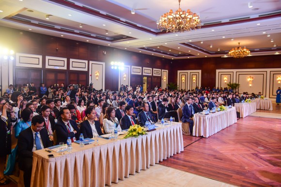 Hơn 200 tri thức trẻ Việt Nam ở nước ngoài tham dự Diễn đàn Tri thức trẻ Việt Nam toàn cầu lần thứ I ảnh 2