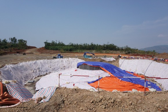 Gia Lai xử phạt 3 doanh nghiệp sử dụng lao động Trung Quốc không phép ảnh 1