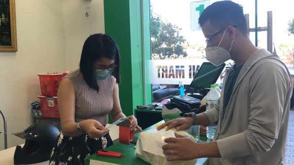 Nhiều mô hình "chia sẻ" sách giúp đỡ học sinh khó khăn ảnh 12