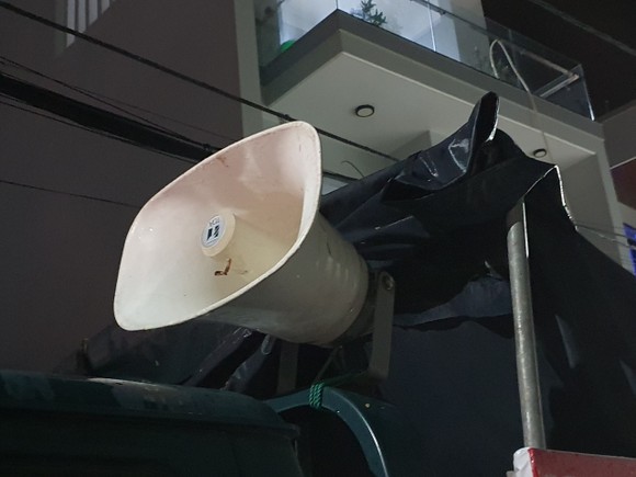 Đà Nẵng vận động sơ tán người dân đến nơi trú ẩn an toàn ảnh 1