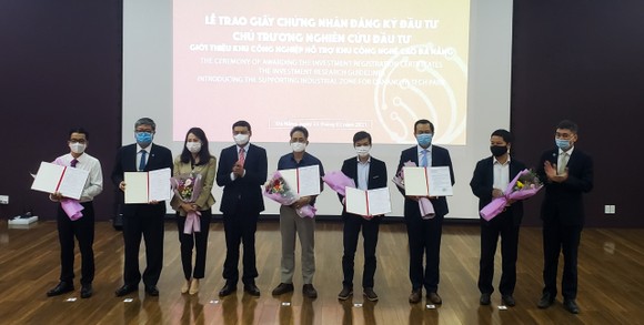 Xây dựng các văn bản quy phạm pháp luật quy định phân cấp quản lý trong giai đoạn mới ảnh 1