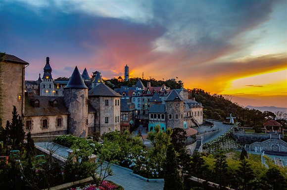 Bà Nà Hills và hành trình đánh thức thành phố ngủ quên thành điểm đến của thế giới ảnh 4