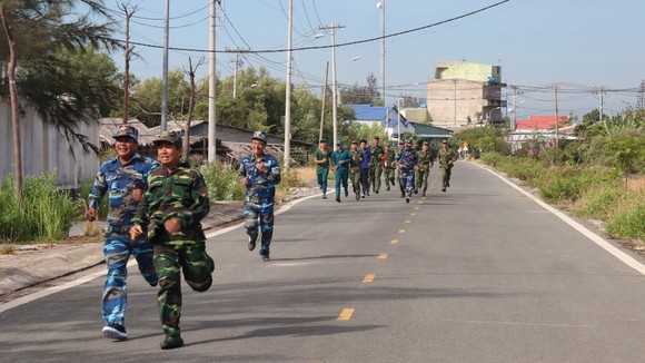 Đồn Biên phòng Cần Thạnh tổ chức 'Ngày chạy thể thao quân sự' 2021 ảnh 4