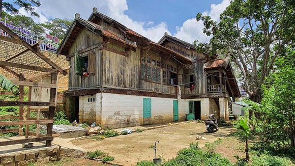 Bát nháo sử dụng biệt thự cổ Đà Lạt ảnh 1