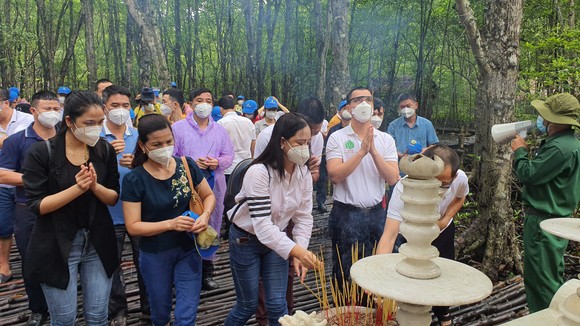 Saigontourist Group tiếp tục tài trợ, tổ chức 8 tour tri ân cho hàng ngàn y bác sĩ tại Cần Giờ, Củ Chi ảnh 4