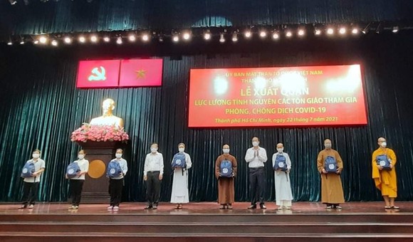 299 tình nguyện viên thuộc các tôn giáo tham gia phòng, chống dịch Covid-19 ảnh 4
