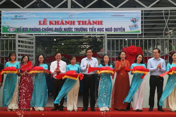 Đà Nẵng: Đưa vào hoạt động bể bơi phòng tránh đuối nước cho học sinh tiểu học ảnh 1
