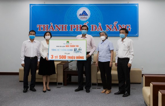 Đà Nẵng tiếp nhận máy ECMO trị giá 3,5 tỷ đồng ảnh 1