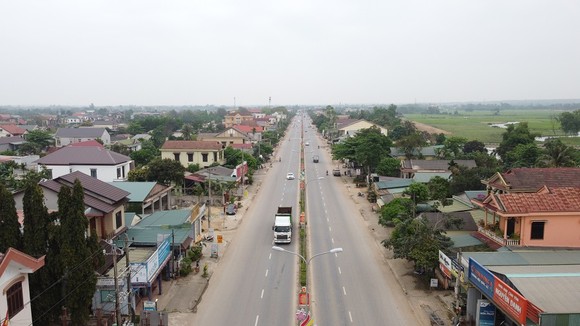 Quảng Trị đề nghị đầu tư xây dựng cao tốc Cam Lộ - Lao Bảo ảnh 1