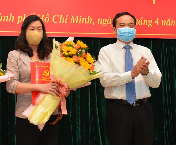 Đồng chí Lâm Đình Thắng giữ chức Bí thư Quận ủy Quận 9 ảnh 1