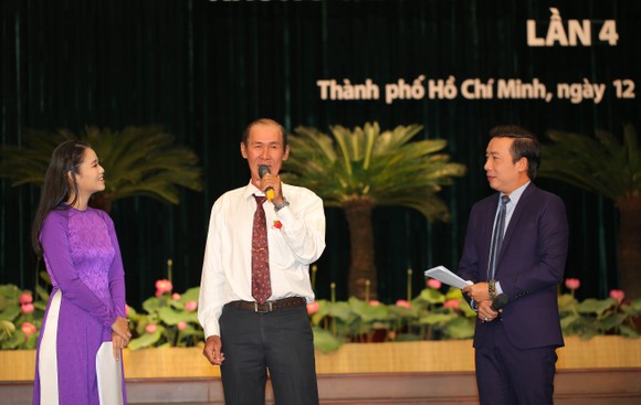 TPHCM tuyên dương 129 tấm gương thầm lặng mà cao cả ảnh 4