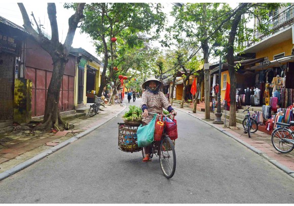 Lung linh sắc màu Hội An ảnh 4