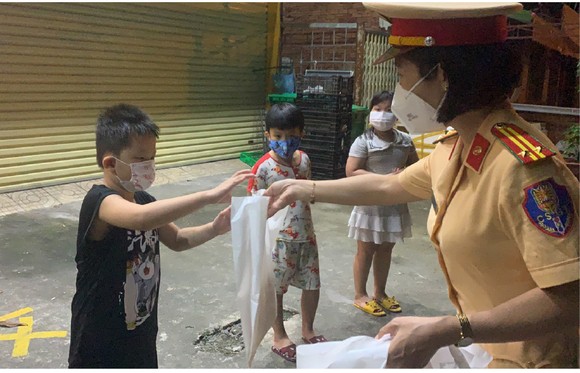 Một mùa Trung thu 'khác biệt' ảnh 35