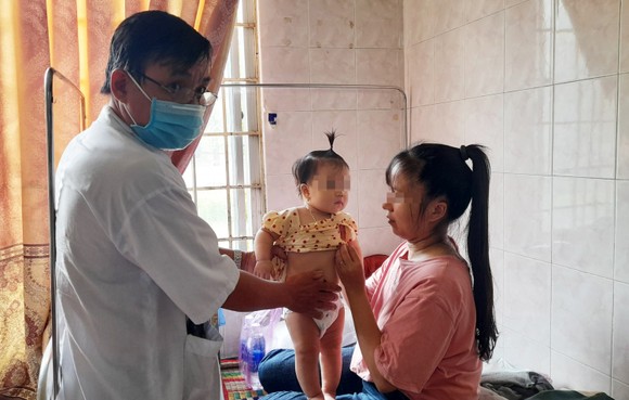 Công an báo cáo vụ gần 400 trường hợp ngộ độc ở Bình Định ảnh 1