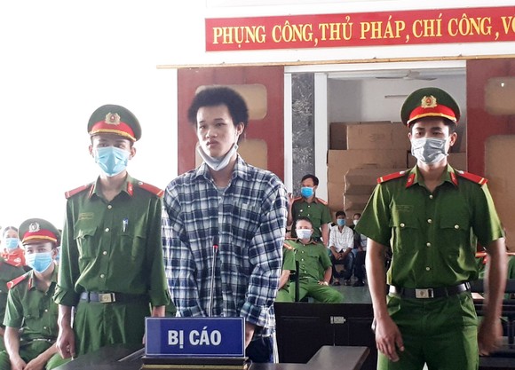 Tử hình kẻ cưỡng hiếp, chôn xác cháu bé 13 tuổi ảnh 2