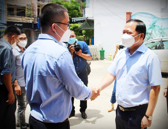 Bình Định tiếp tục tăng cường y bác sĩ vào TPHCM tham gia chống dịch ảnh 3