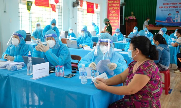 Bình Định: 9 học sinh cùng trường mắc Covid-19 ảnh 2