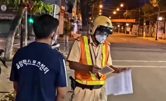 Bình Dương, Tiền Giang tiếp tục giãn cách xã hội đến 15-9 ảnh 1