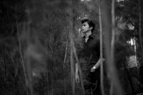 Tung bộ ảnh lịch lãm, Lân Nhã tuyên bố phát hành album vật lý đầu tiên trong sự nghiệp ảnh 5