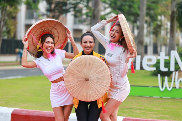 Chương trình kích cầu du lịch Việt của 9 hoa hậu, á hậu lên sóng ảnh 1