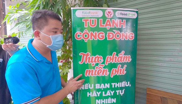 'Tủ lạnh cộng đồng' cho thực phẩm mang về nấu ảnh 1