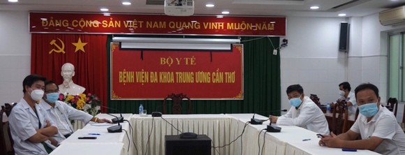 Cứu sống sản phụ mắc Covid-19 nguy kịch ảnh 1